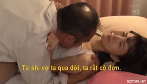 Con đĩ 18 tuổi đến với tôi để quan hệ tình dục sau giờ học và sau đó quay lại học