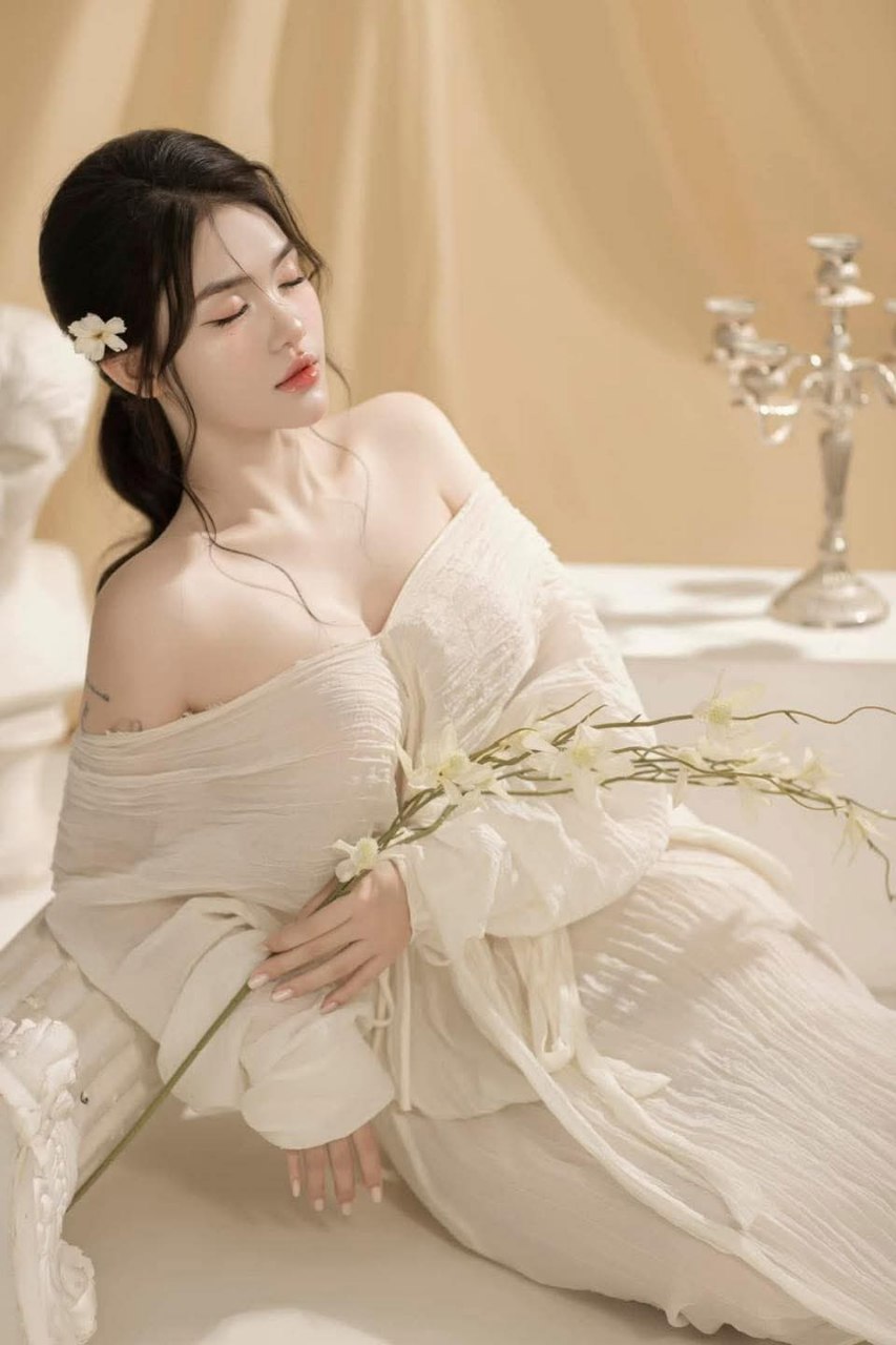 DirtyFlix - DarcyDark - Gái điếm trẻ thích sex nóng bỏng